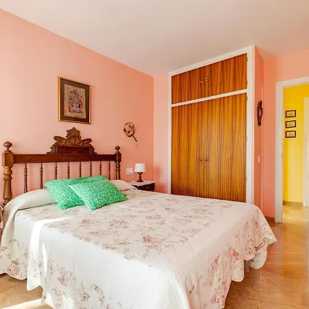 Apartmento En Primera Linea De Mar, Vistas Al Mar Y Piscina *
