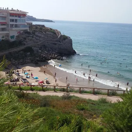 Apartmento En Primera Linea De Mar, Vistas Al Mar Y Piscina Apartment Salou