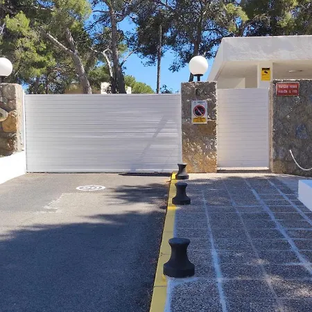 Apartmento En Primera Linea De Mar, Vistas Al Mar Y Piscina Salou